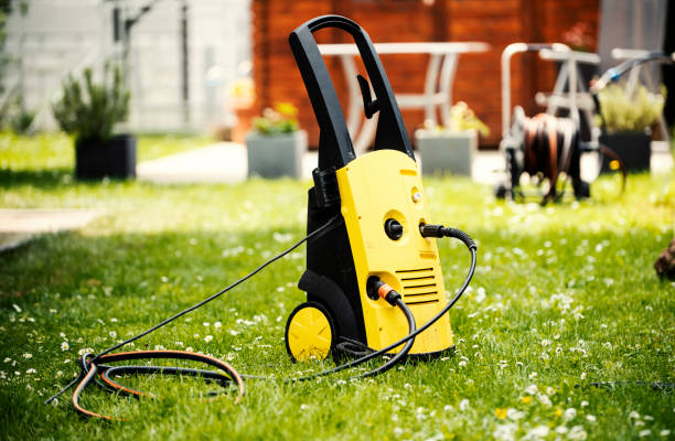 Post-Construction Pressure Washing in Talpa, NM